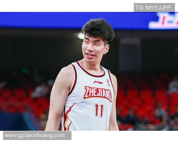 余嘉豪：从篮球新星到职业生涯的璀璨之路与未来展望