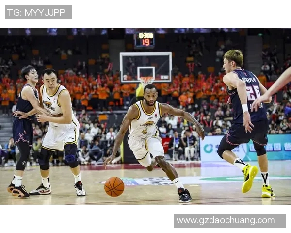 奥林匹亚与柏林阿尔巴的激烈对决揭示篮球战术与团队合作的魅力